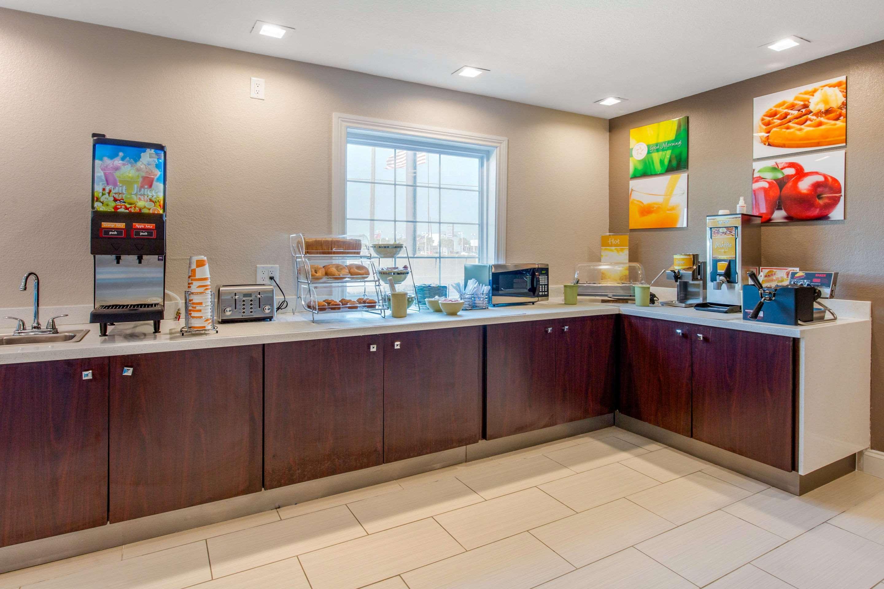 Quality Inn And Suites Port Arthur Nederland Exteriér fotografie